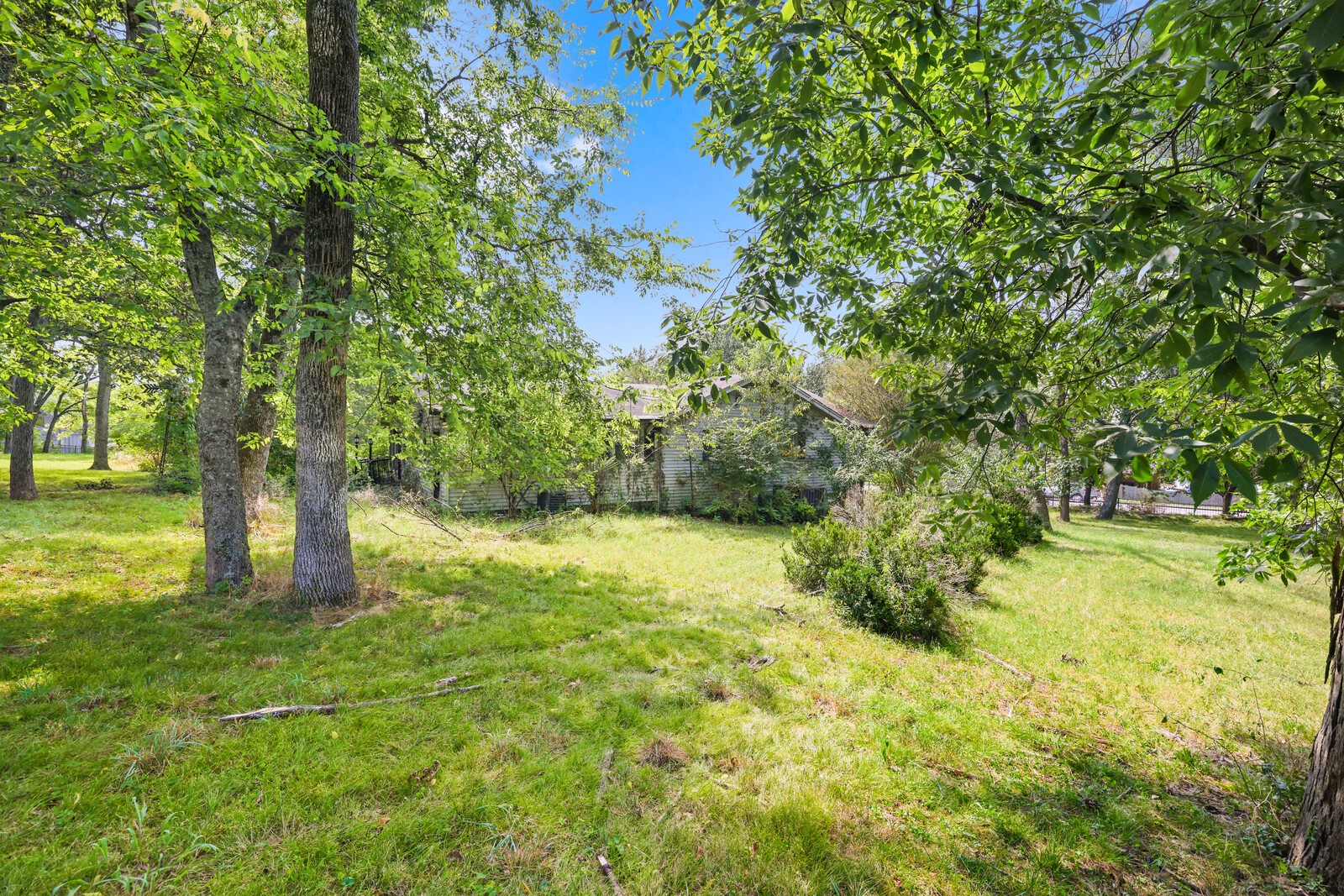 2516 Old Smith Springs Rd