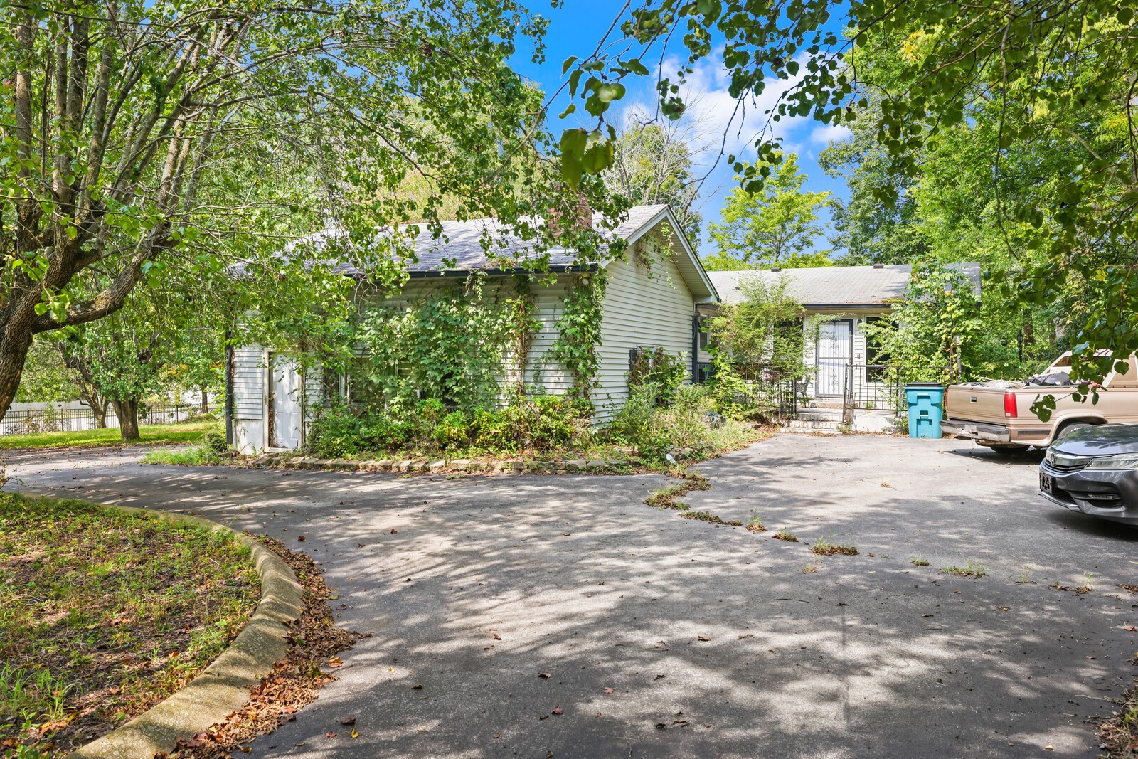 2516 Old Smith Springs Rd