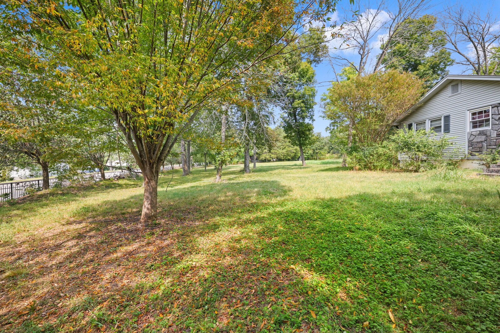 2516 Old Smith Springs Rd