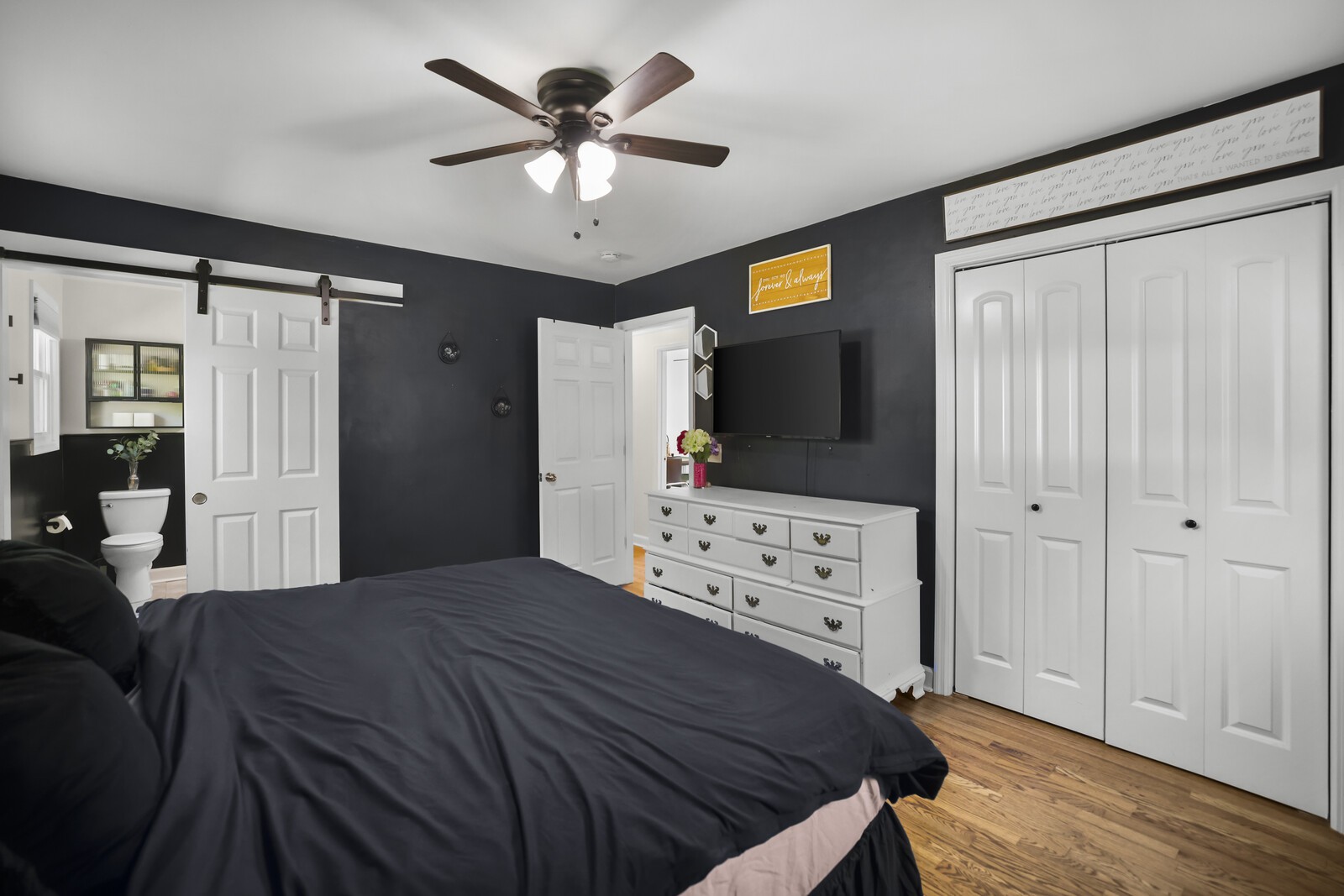 1136 Howell Dr