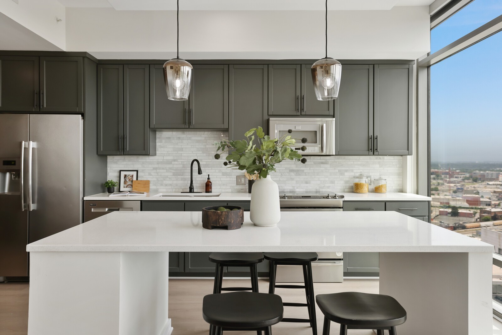 1212 Laurel St Unit: 1905