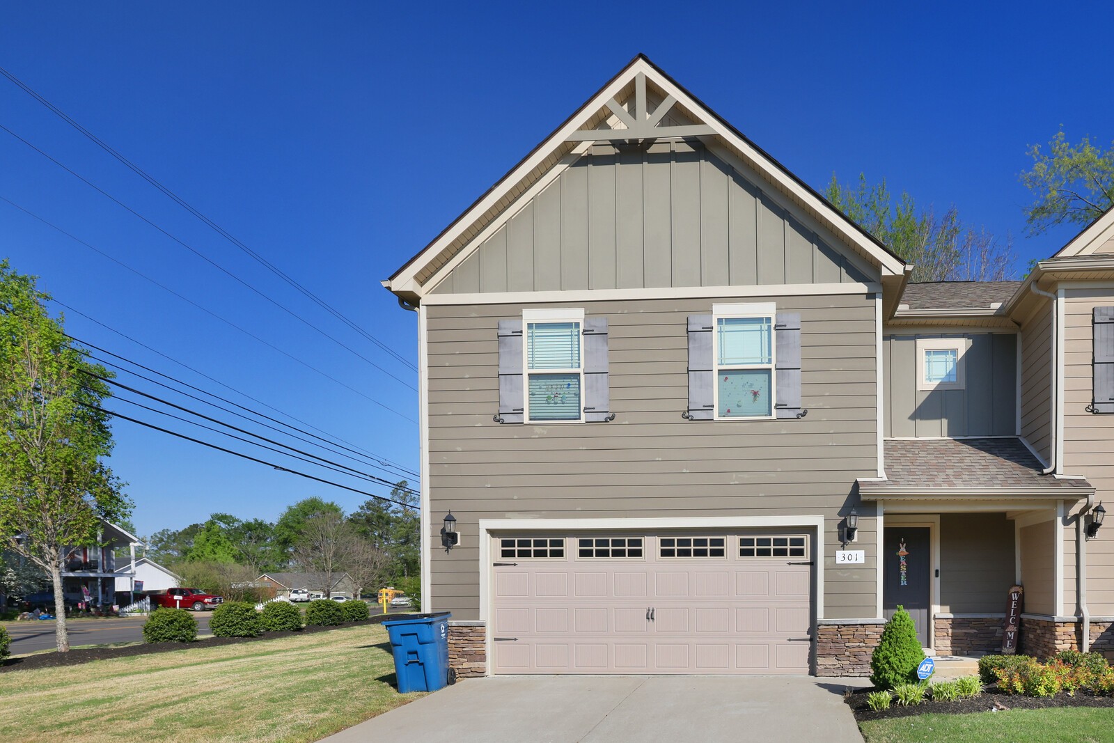 301 Homer Jackson Dr