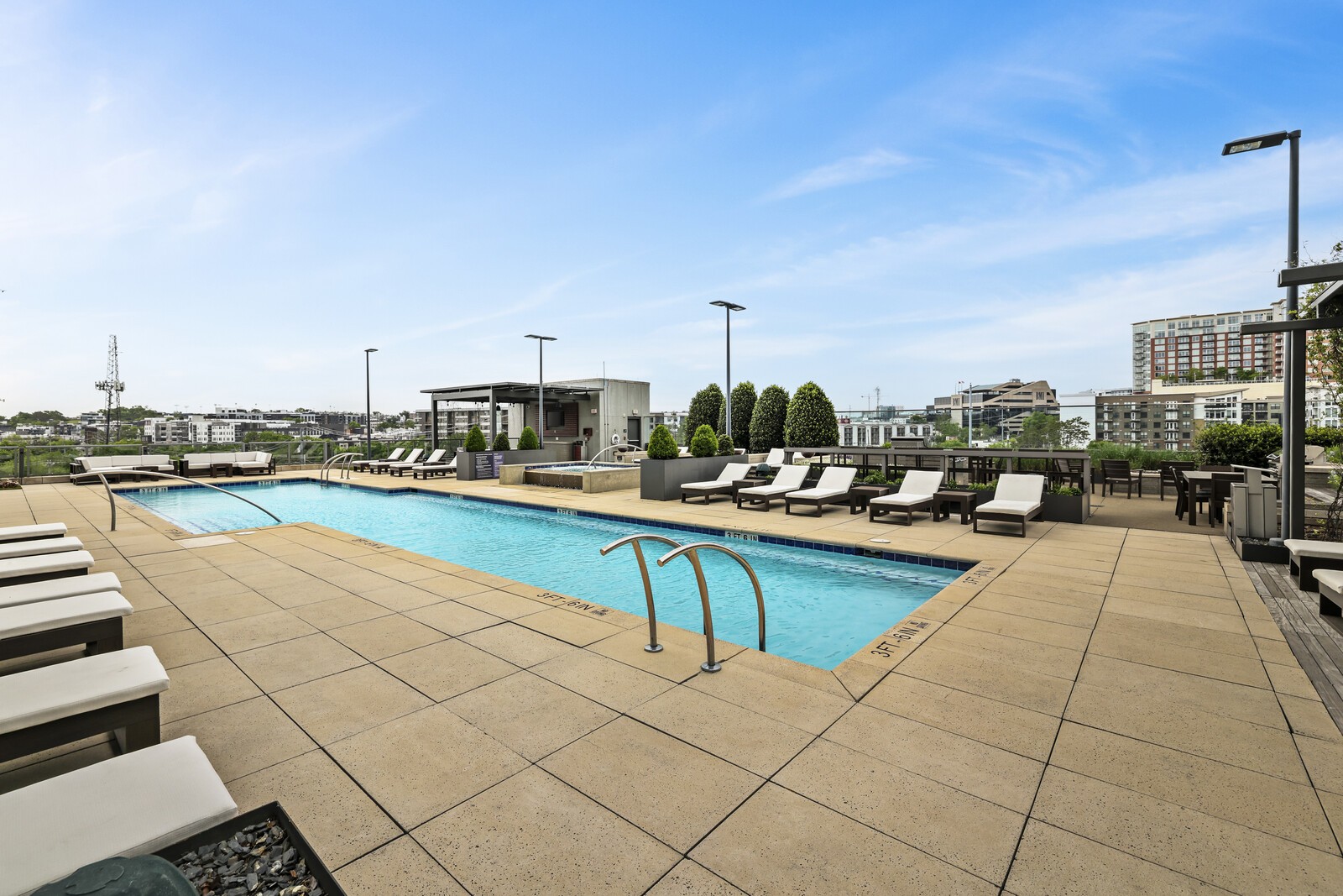 1212 Laurel St Unit: 1314