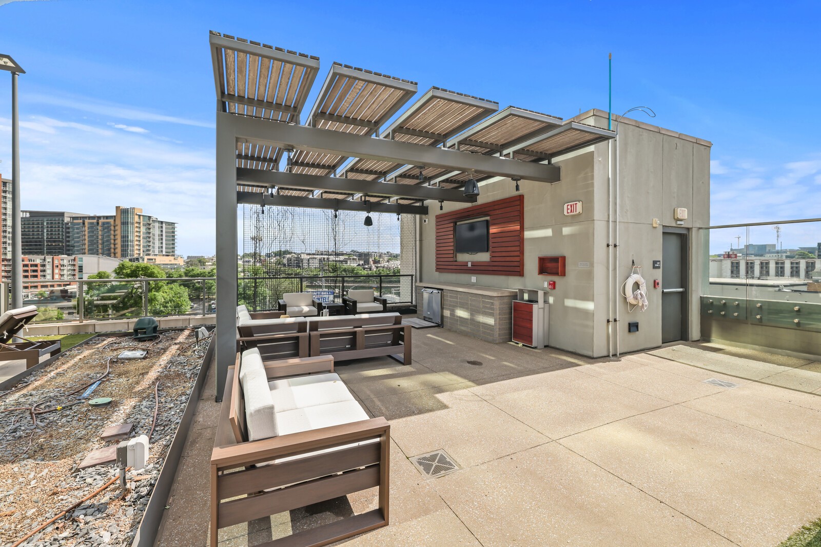 1212 Laurel St Unit: 1314