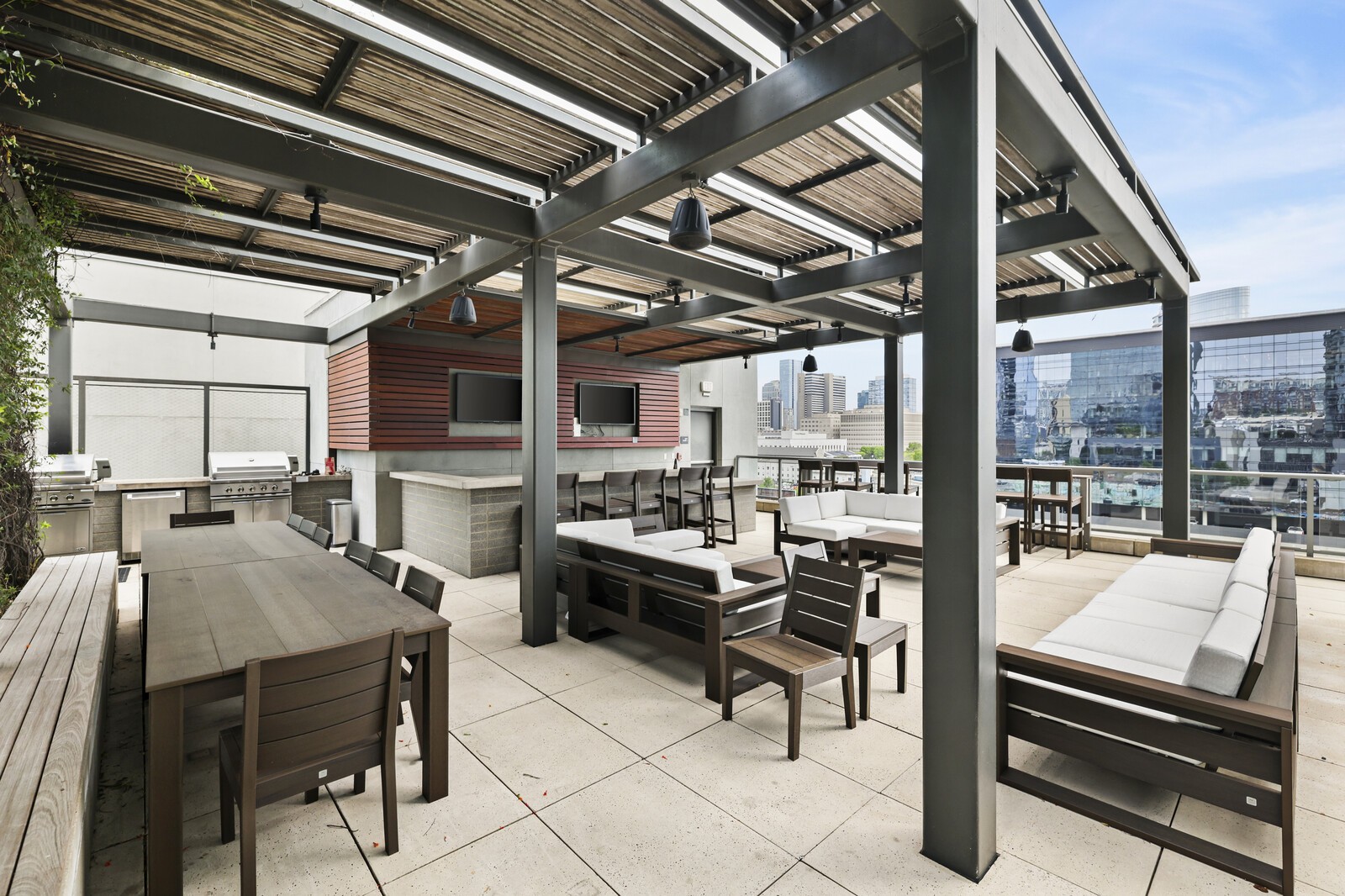 1212 Laurel St Unit: 1314