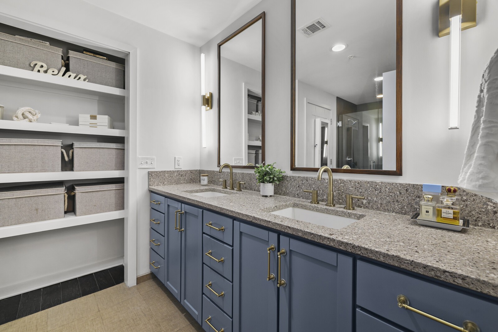 1212 Laurel St Unit: 1314