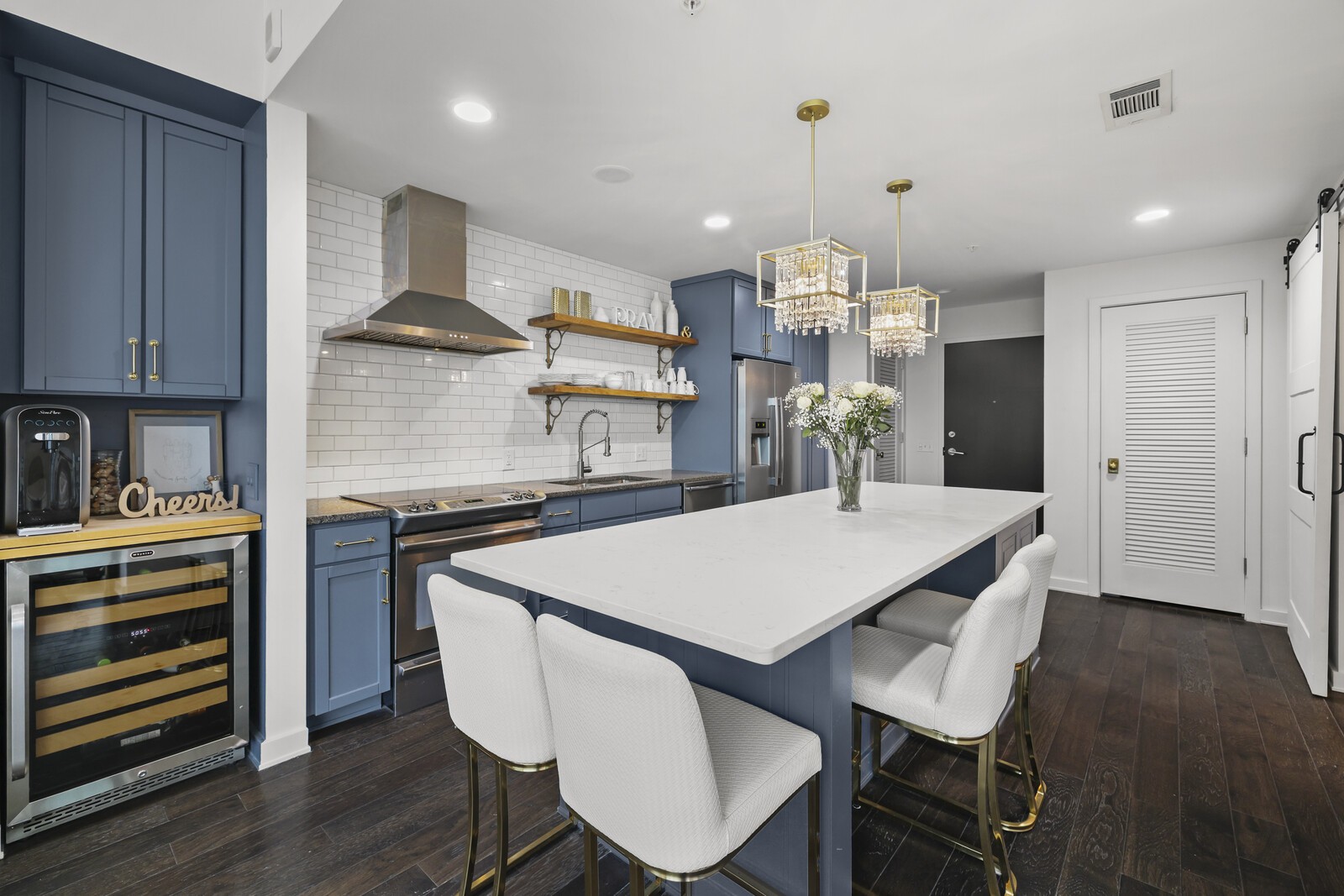 1212 Laurel St Unit: 1314