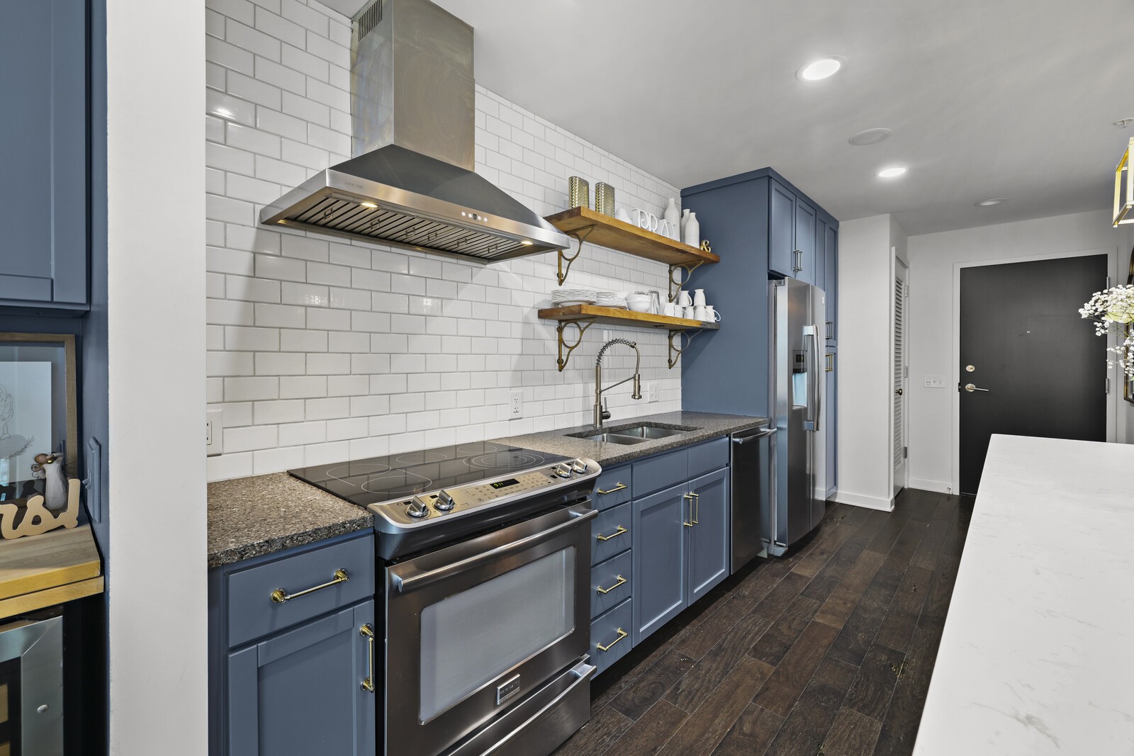1212 Laurel St Unit: 1314
