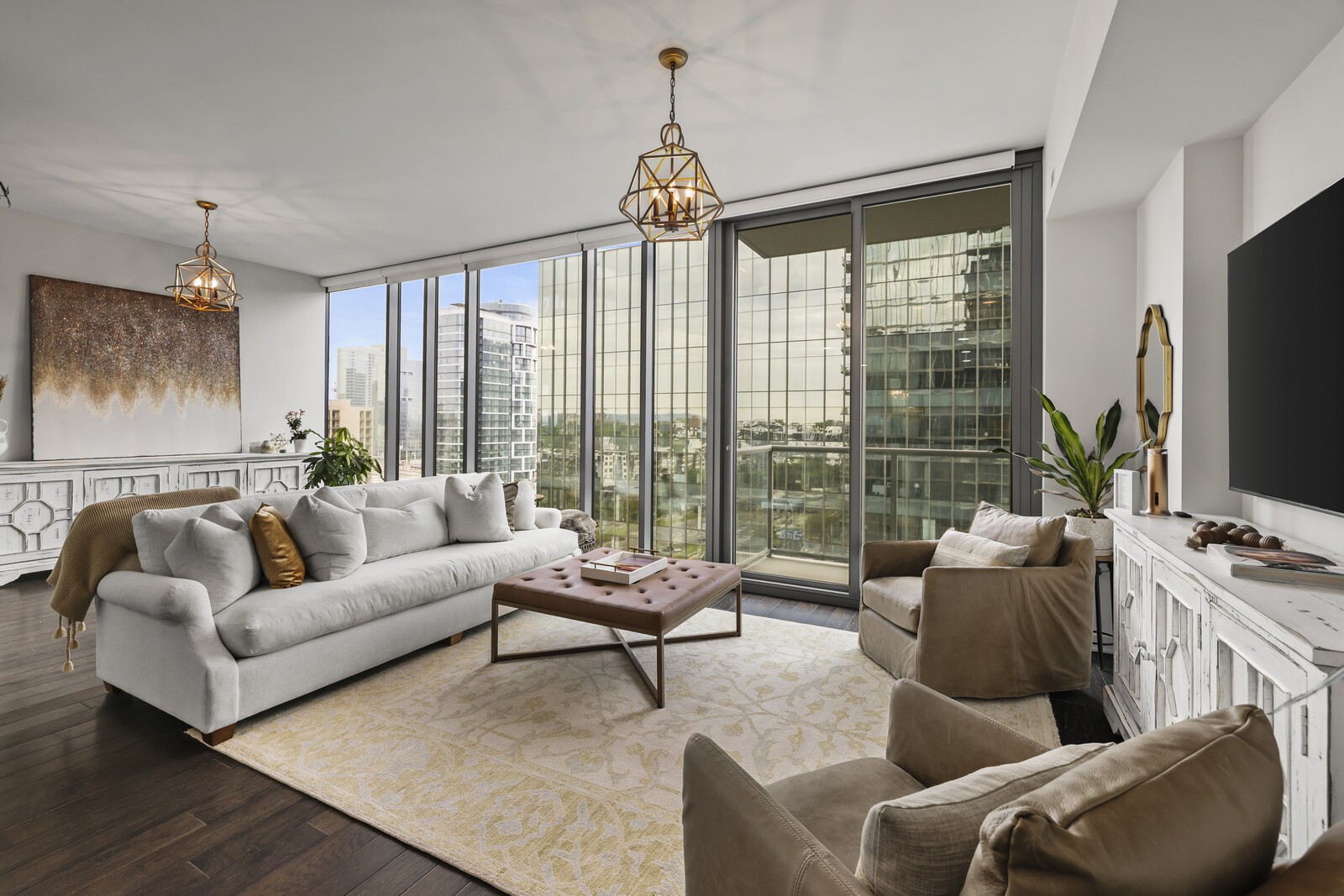 1212 Laurel St Unit: 1314