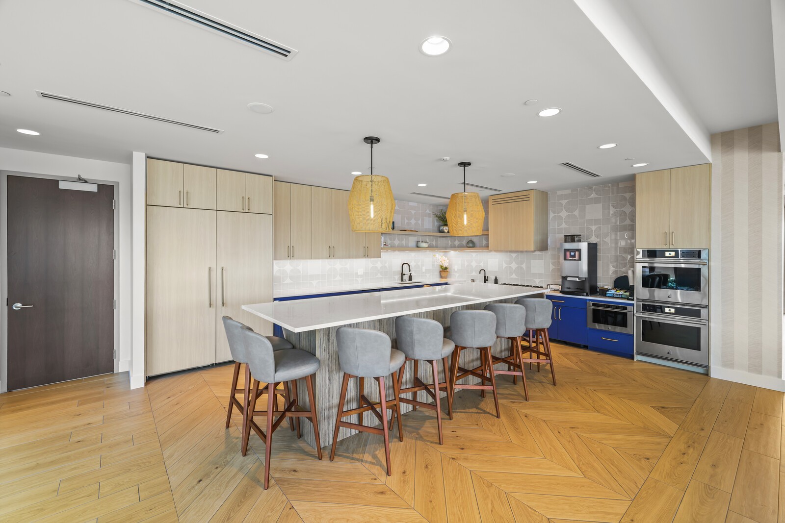 1212 Laurel St Unit: 1314