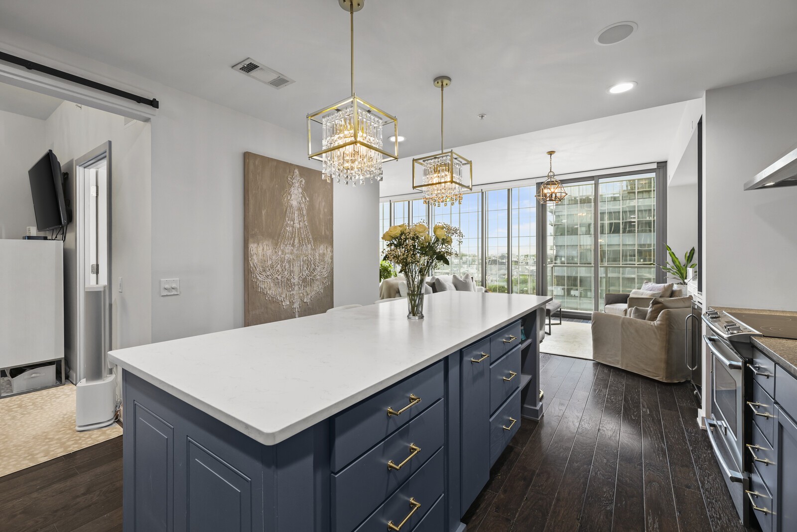1212 Laurel St Unit: 1314