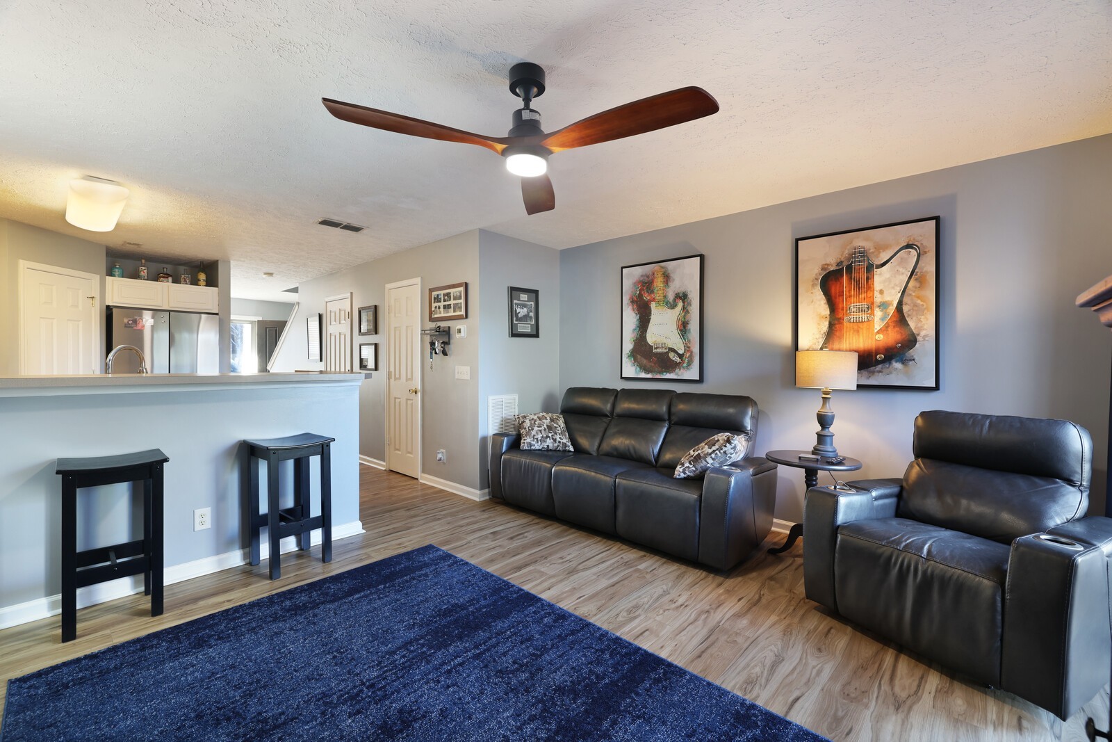 141 Shadow Glen Dr