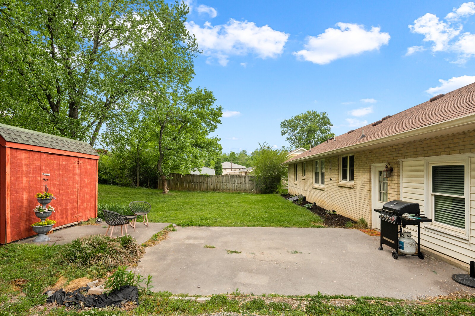 4813 Big Horn Dr