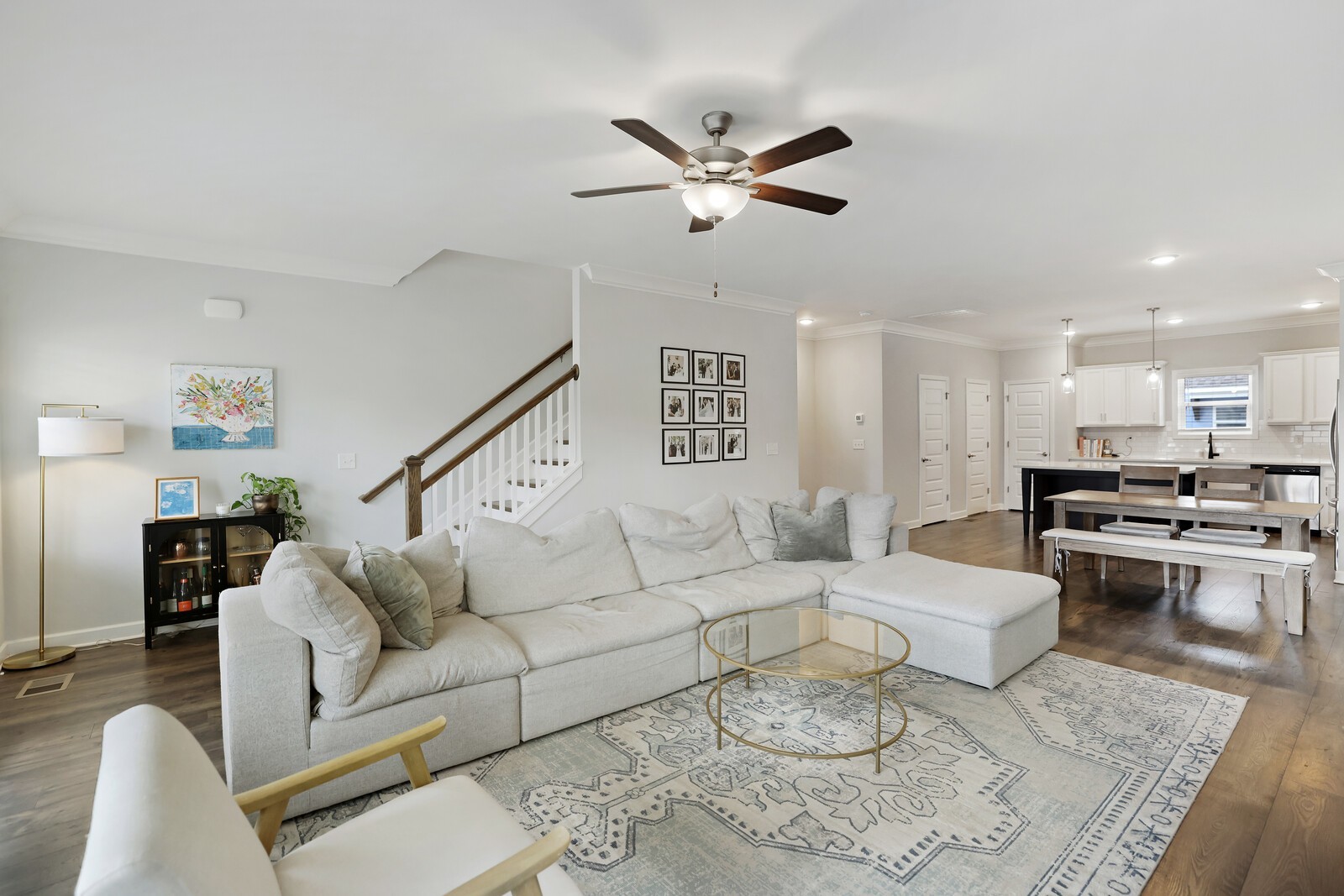 638 Parkvue Place Dr