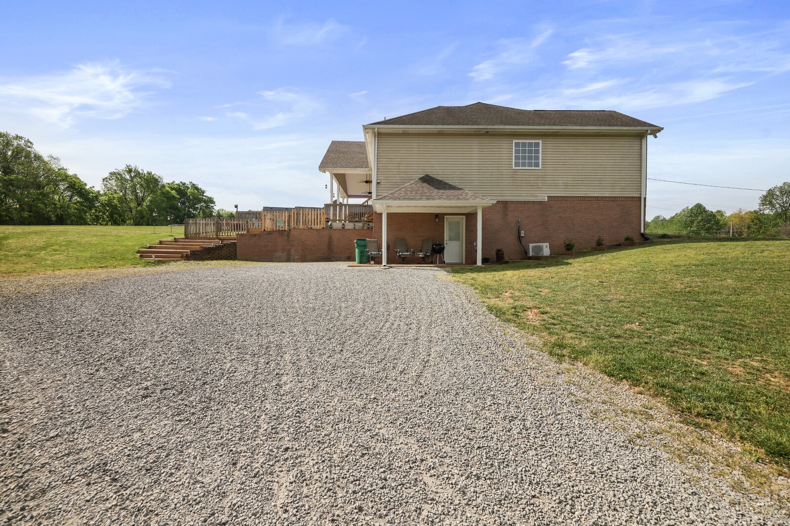 1051 Jacobs Valley Rd