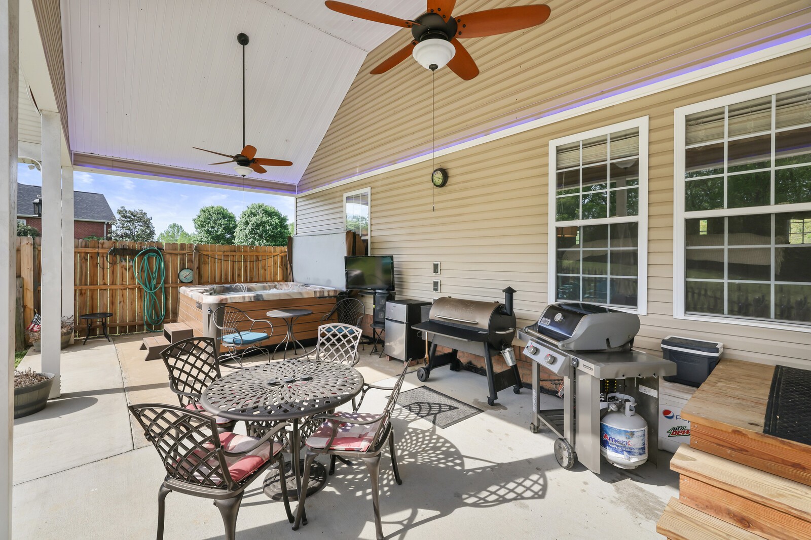 1051 Jacobs Valley Rd