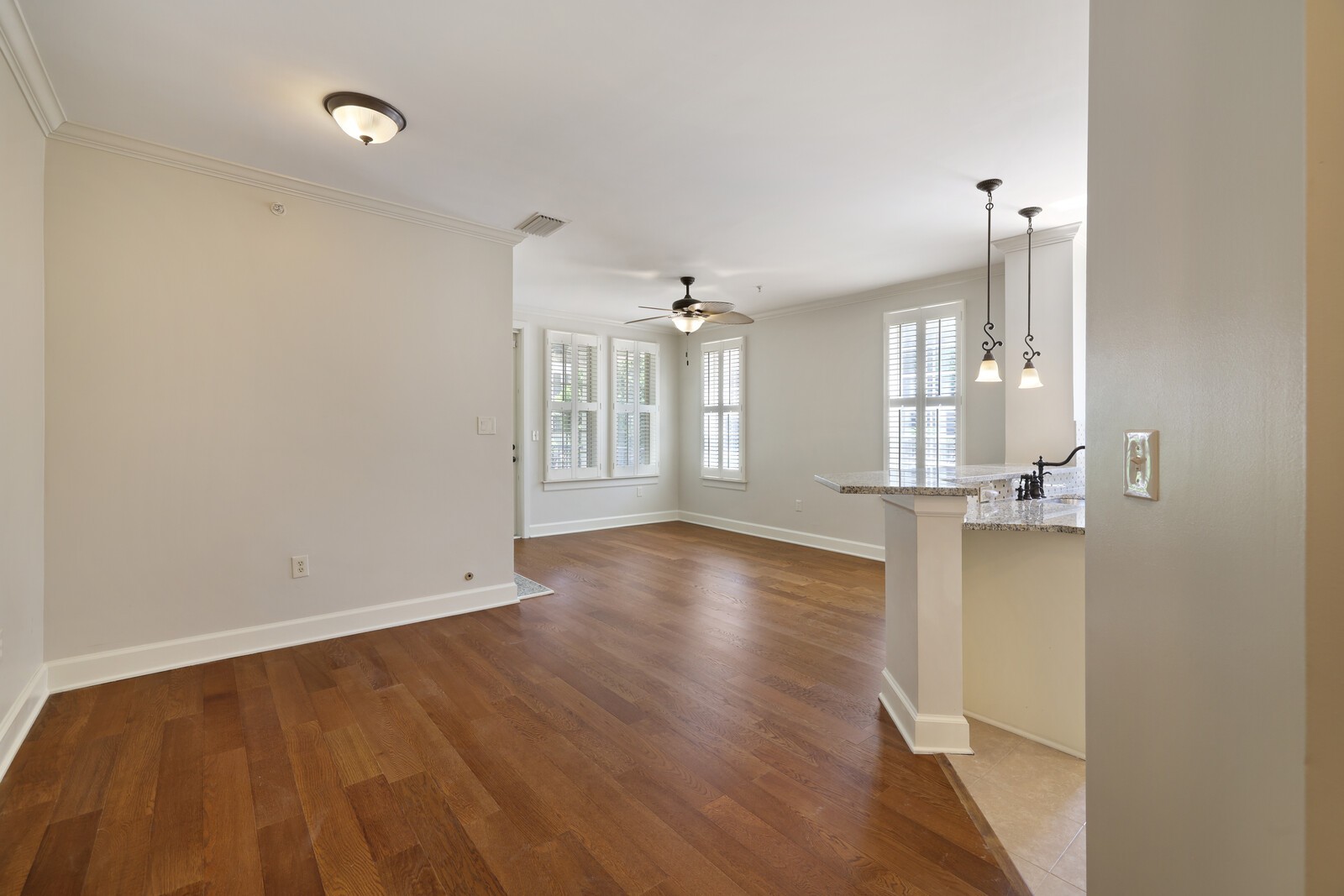 311 Seven Springs Way Unit: 104