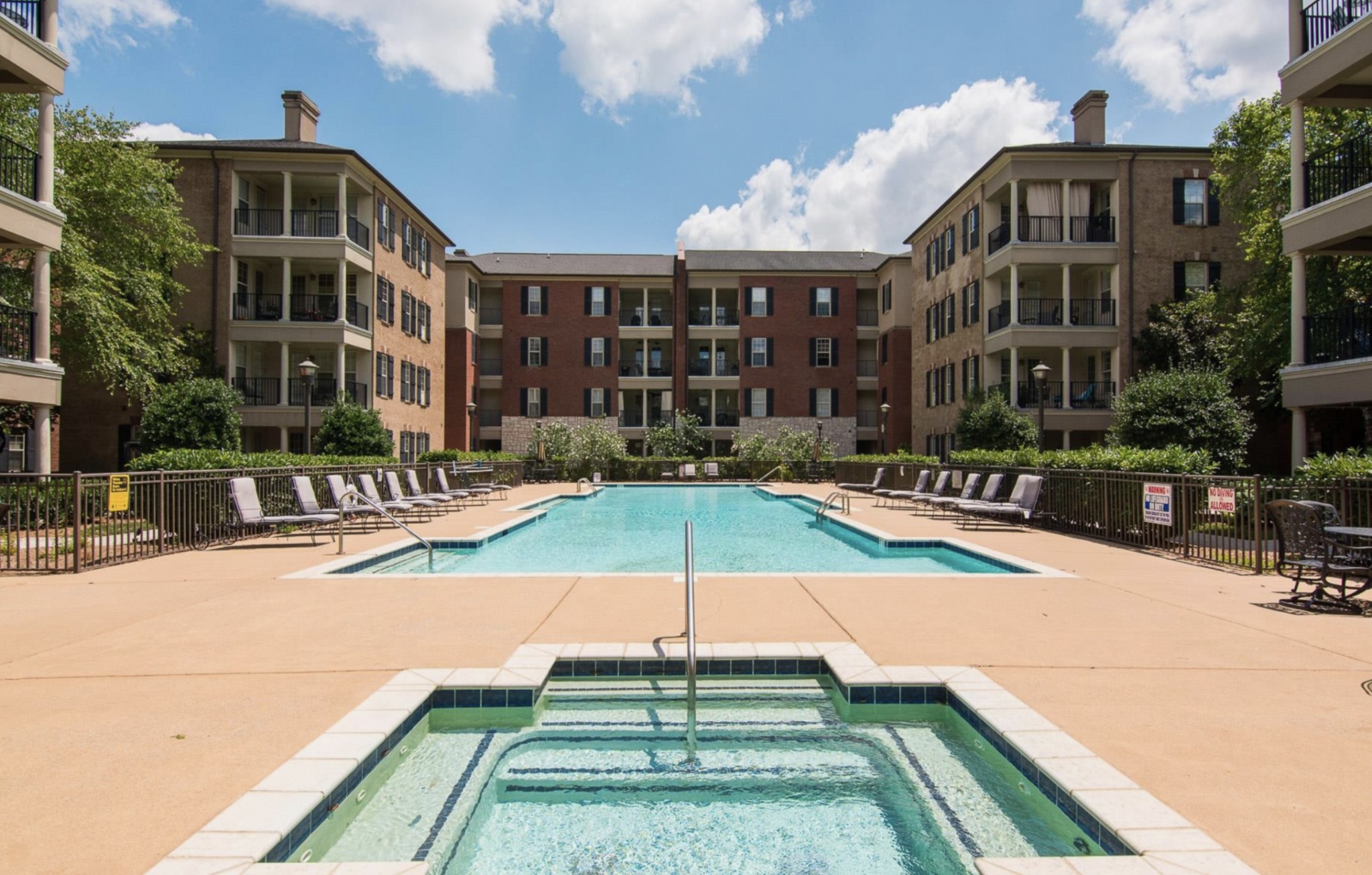311 Seven Springs Way Unit: 104