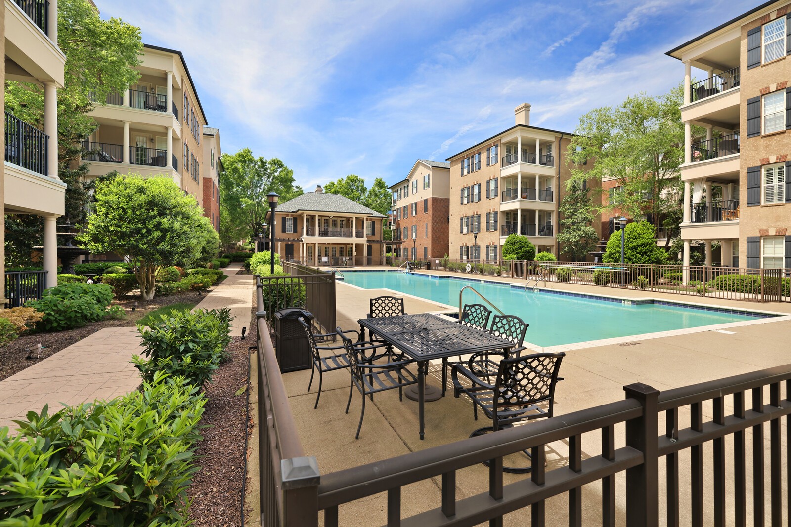 311 Seven Springs Way Unit: 104
