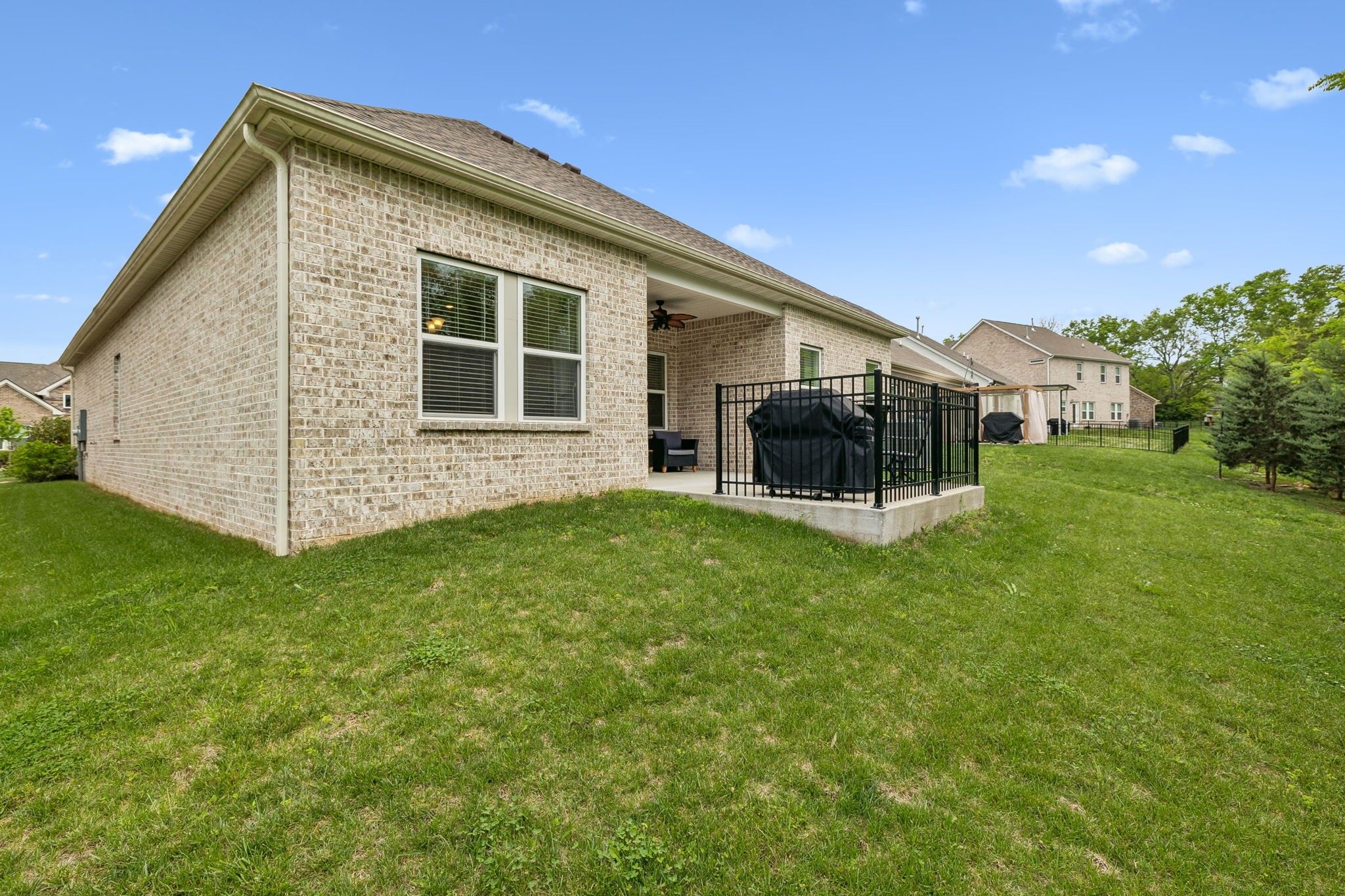 366 Triple Crown Cir
