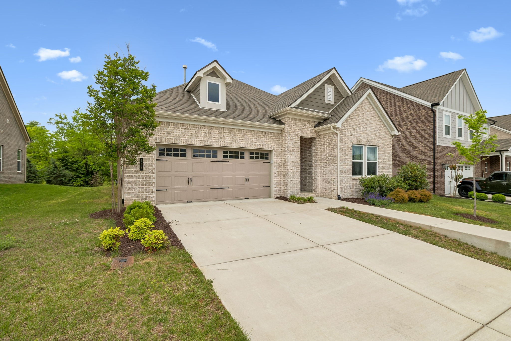 366 Triple Crown Cir