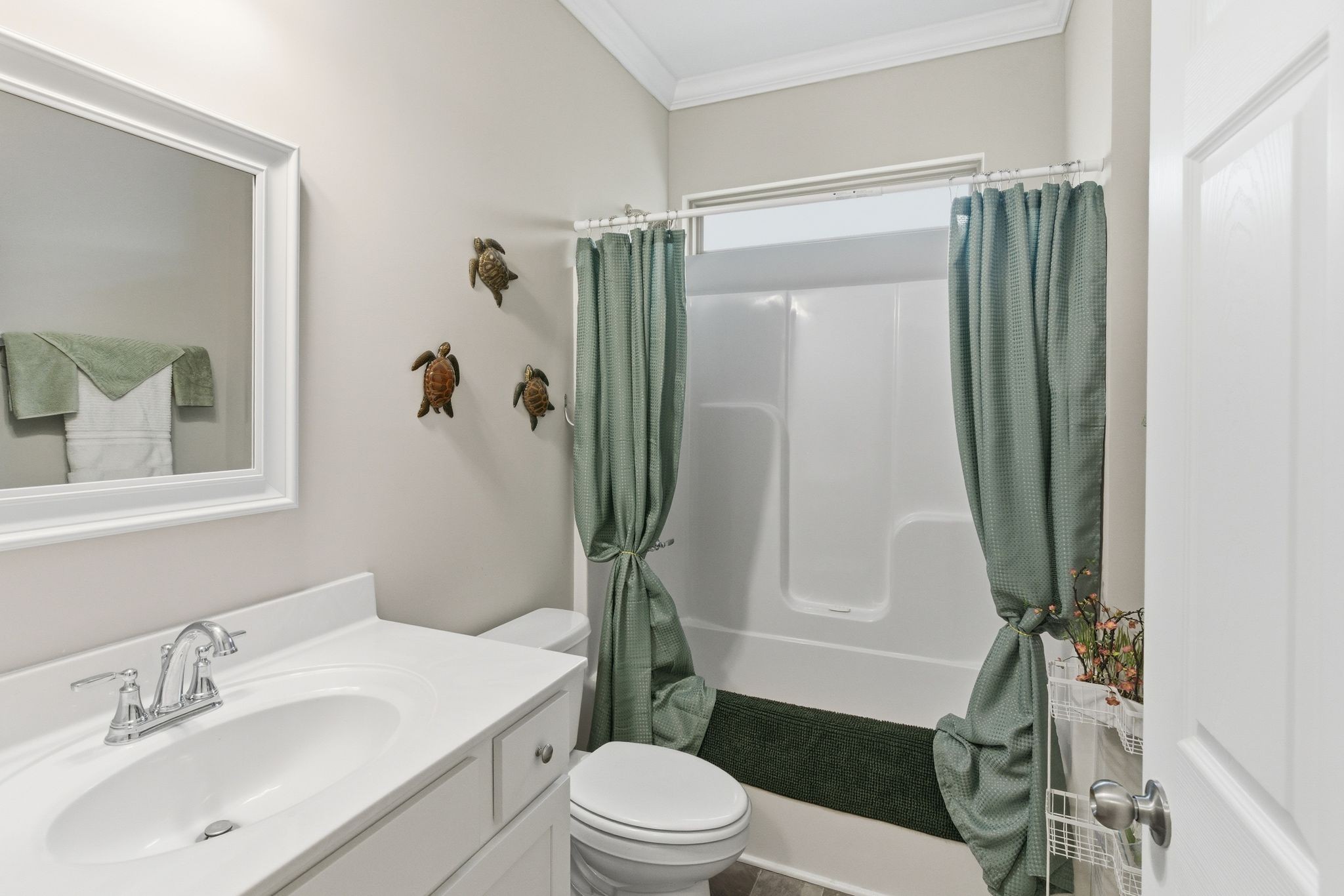 3223 Chaucer Ln