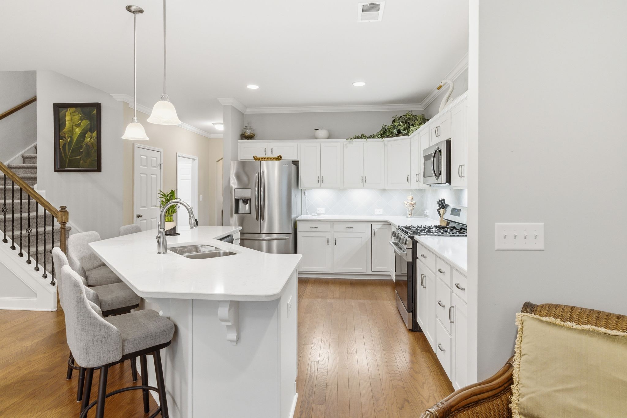 3223 Chaucer Ln