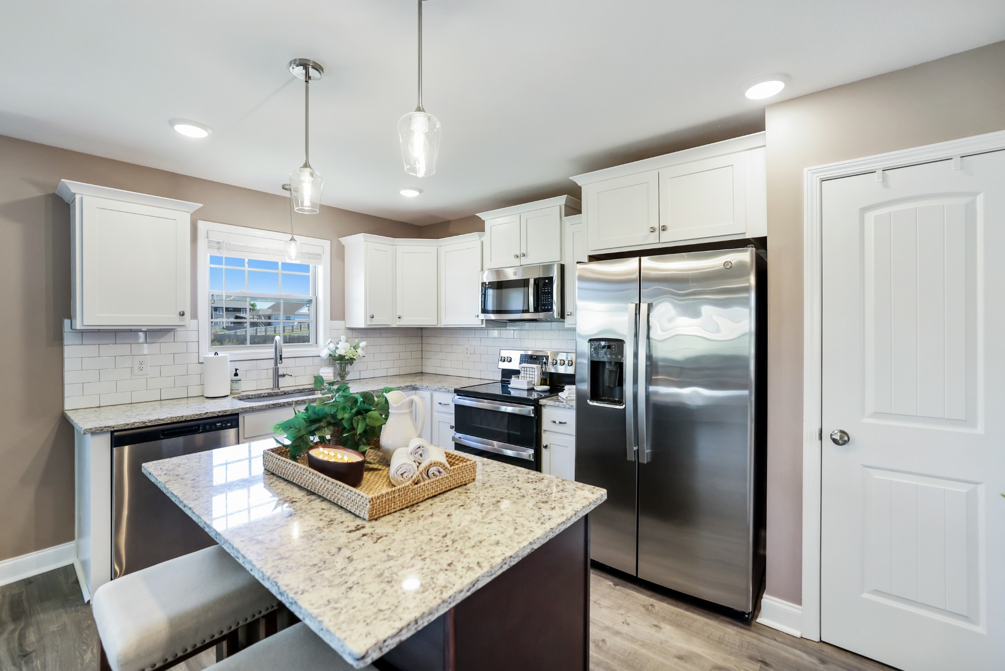 1273 Bailywick Dr