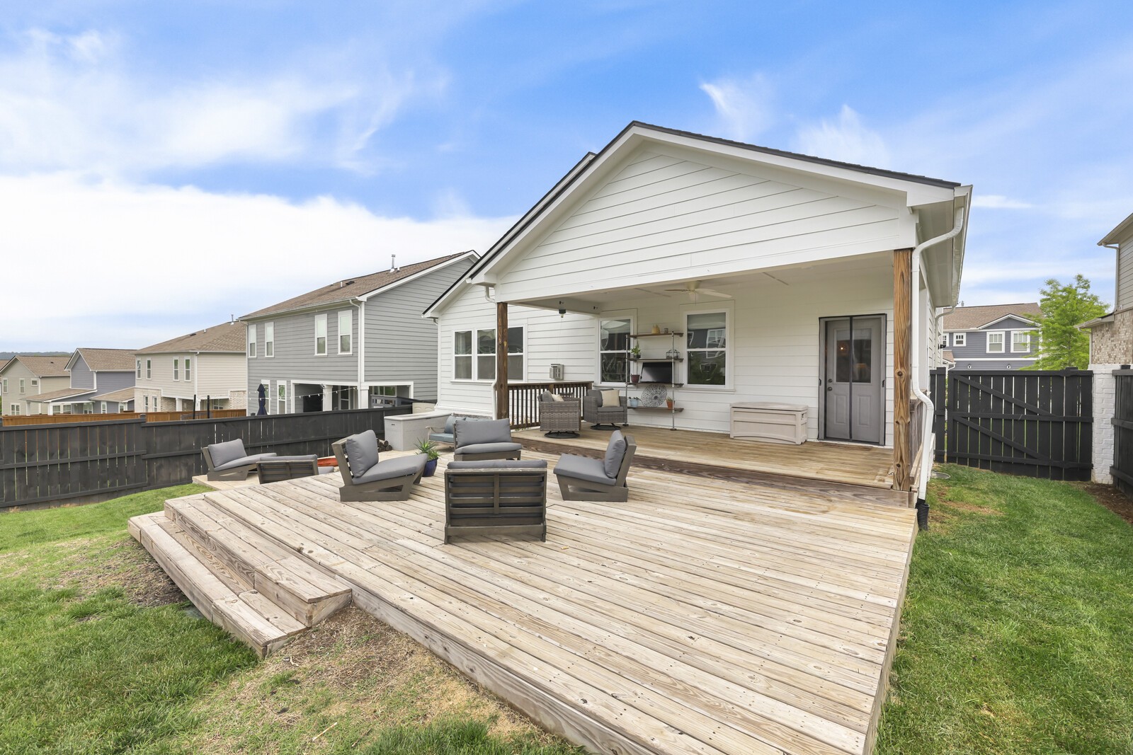 3421 Milford Dr