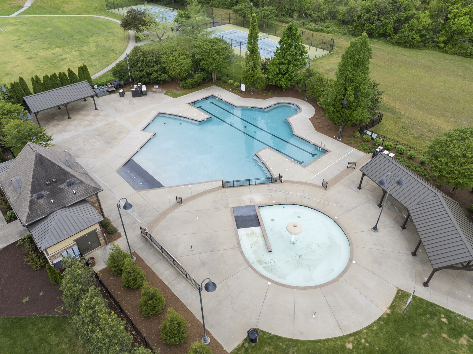 3421 Milford Dr