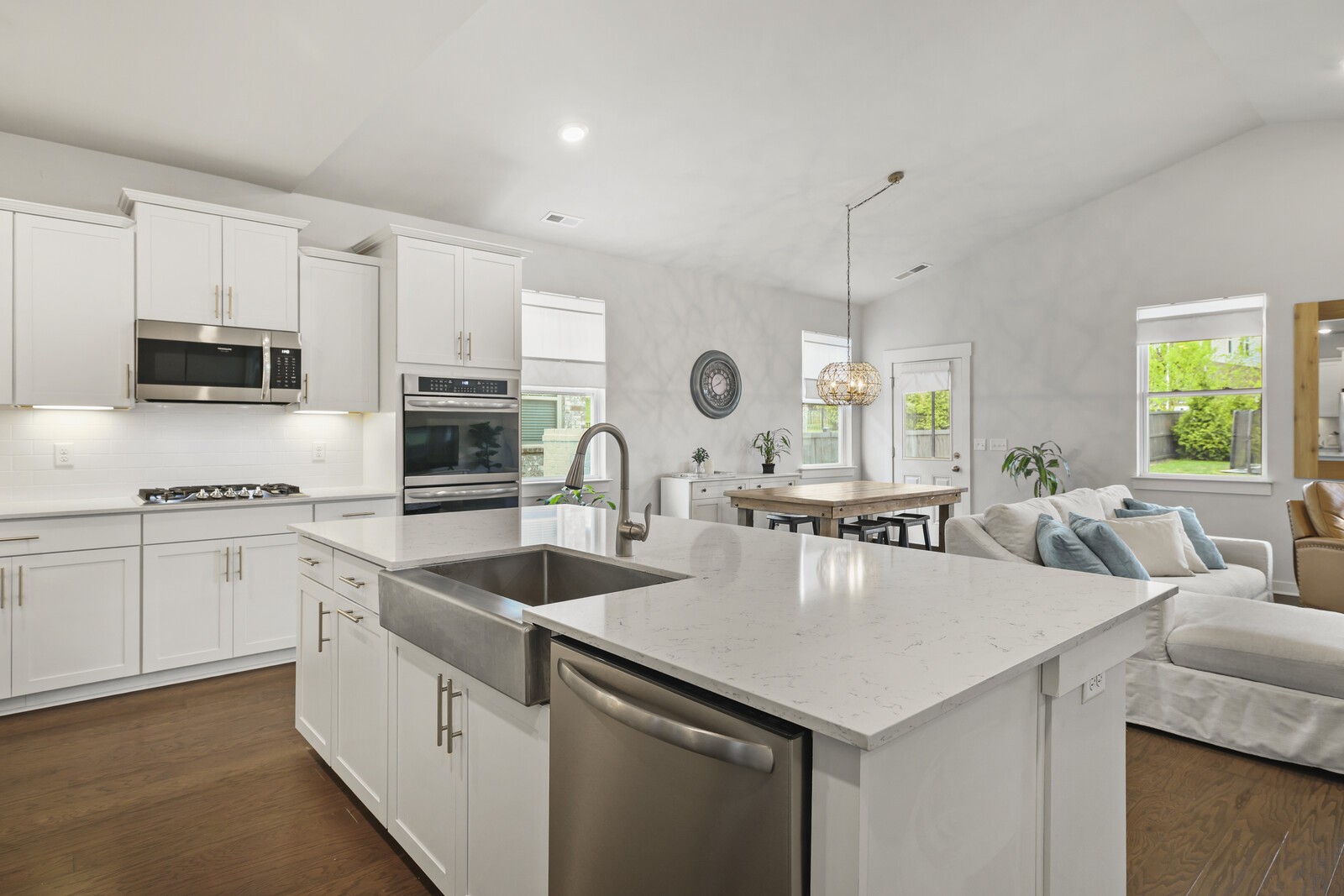 3421 Milford Dr