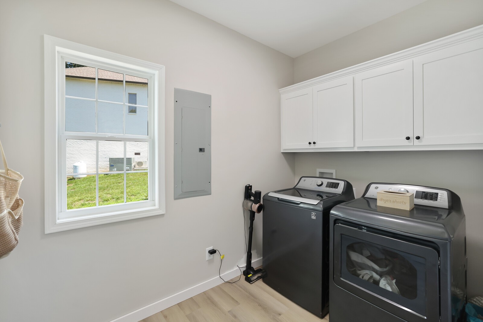 245 Hickory Ridge Ln