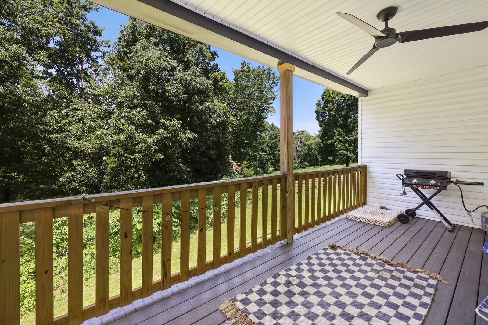 245 Hickory Ridge Ln