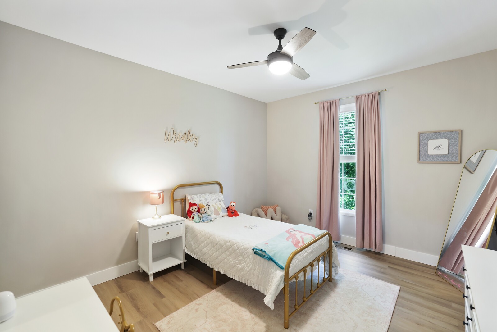 245 Hickory Ridge Ln