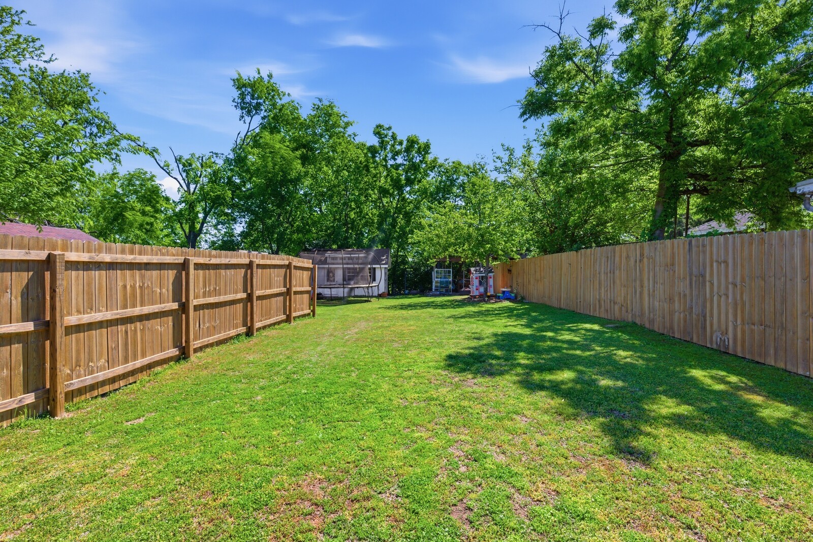 1703 Riverside Dr