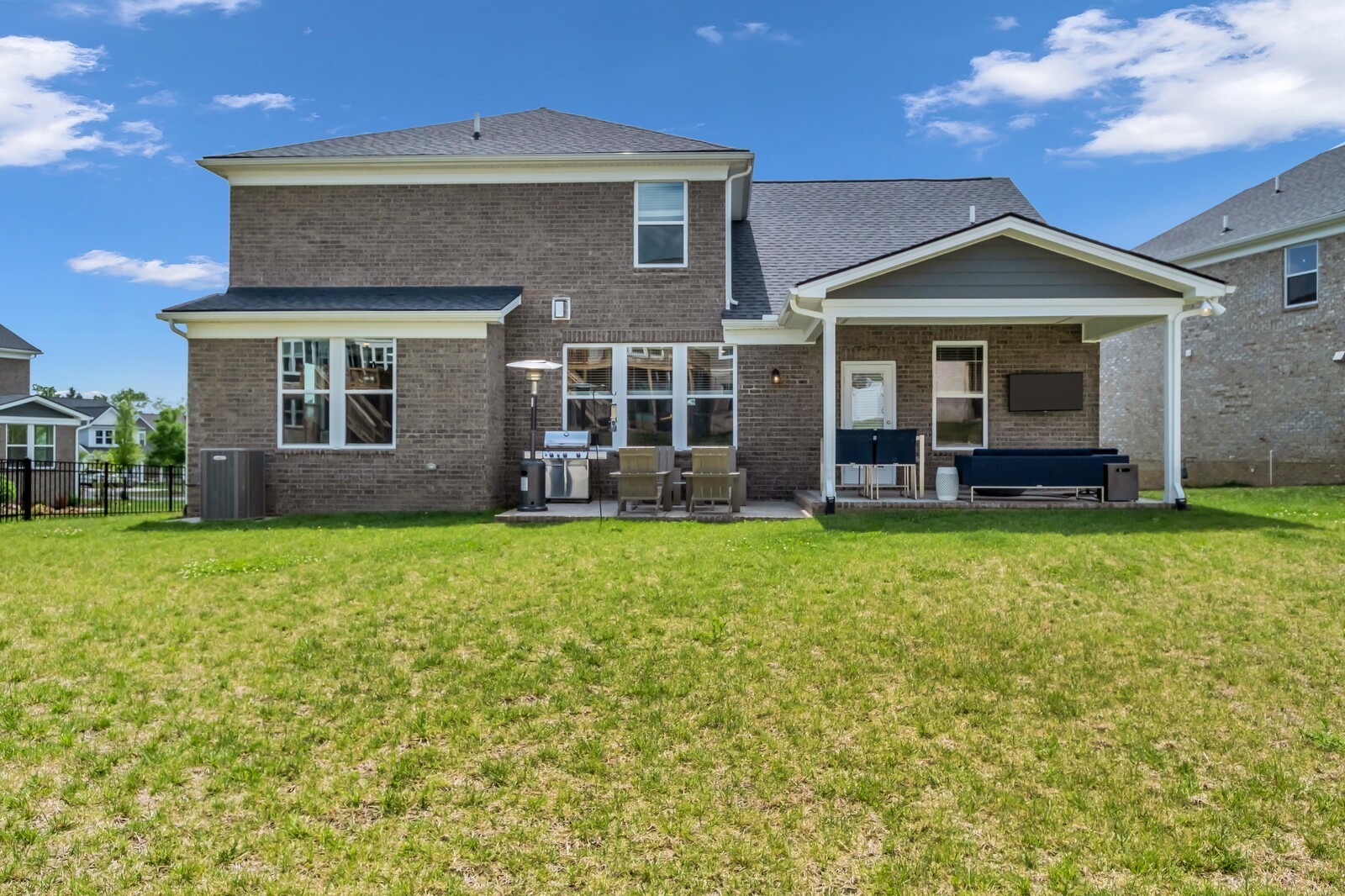 885 Rockwell Dr