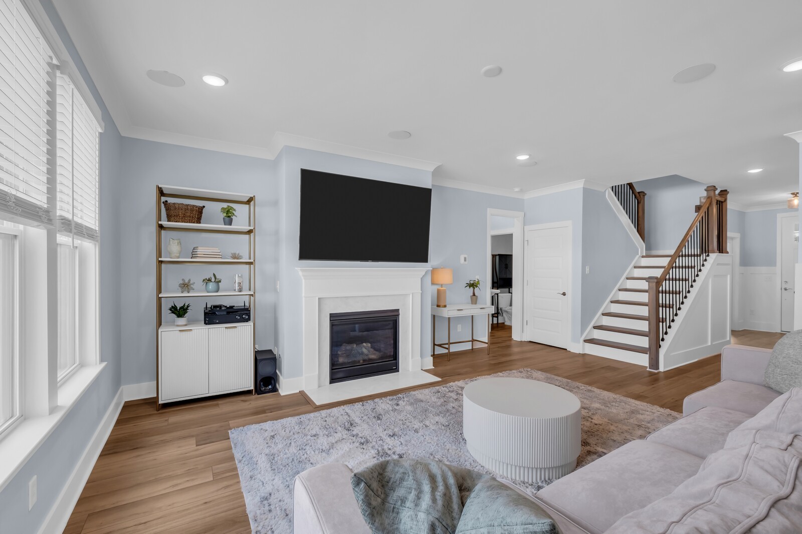 885 Rockwell Dr