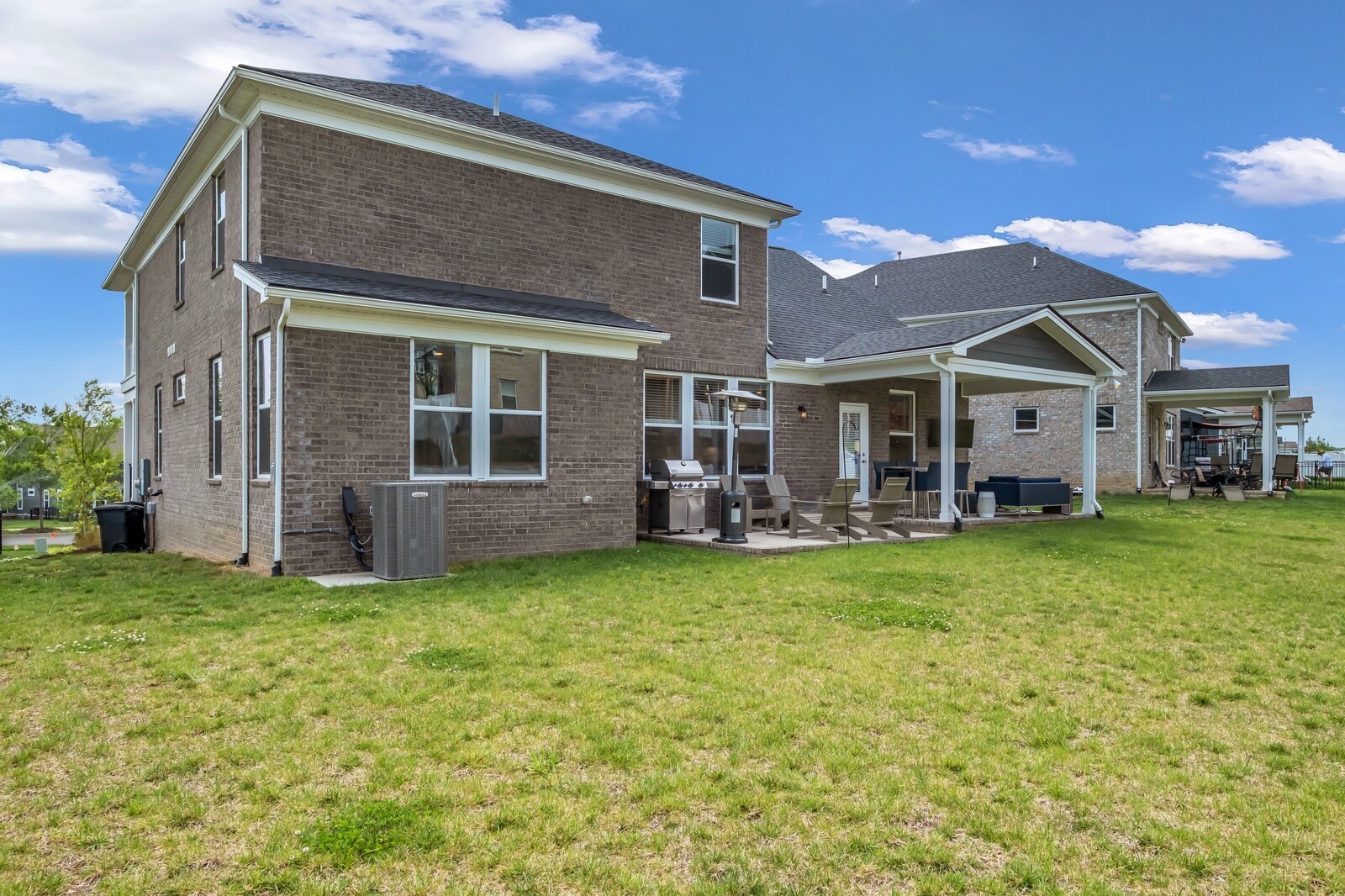 885 Rockwell Dr