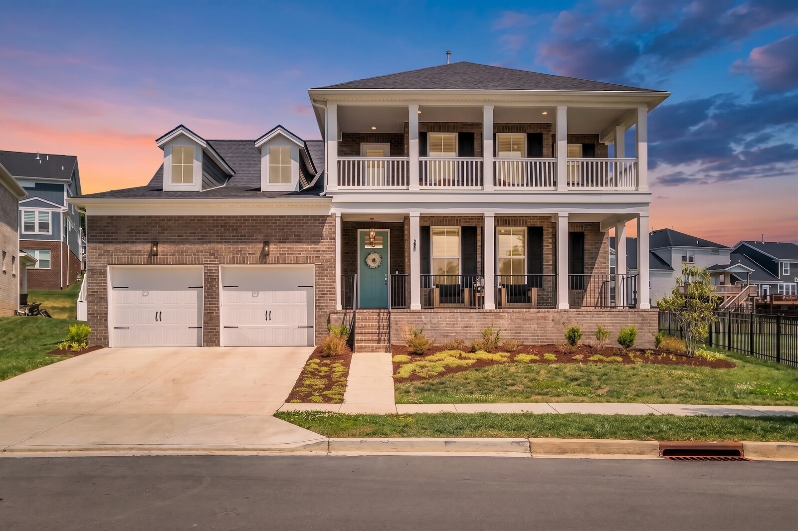 885 Rockwell Dr