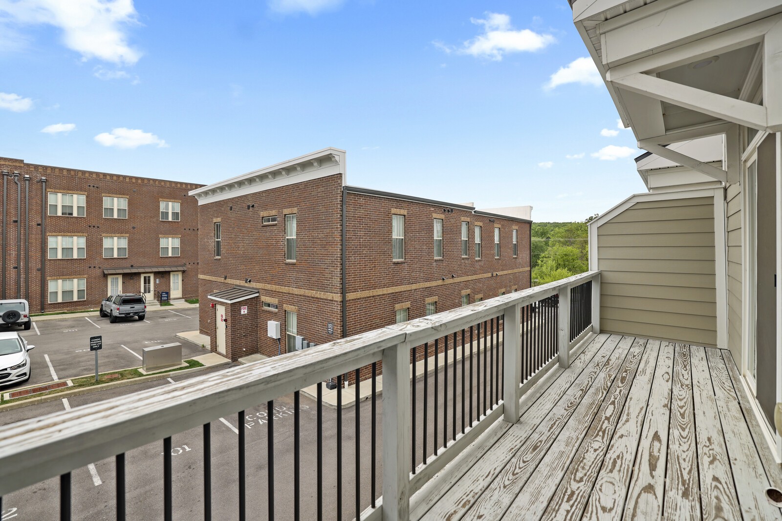 159 Burkitt Commons Ave