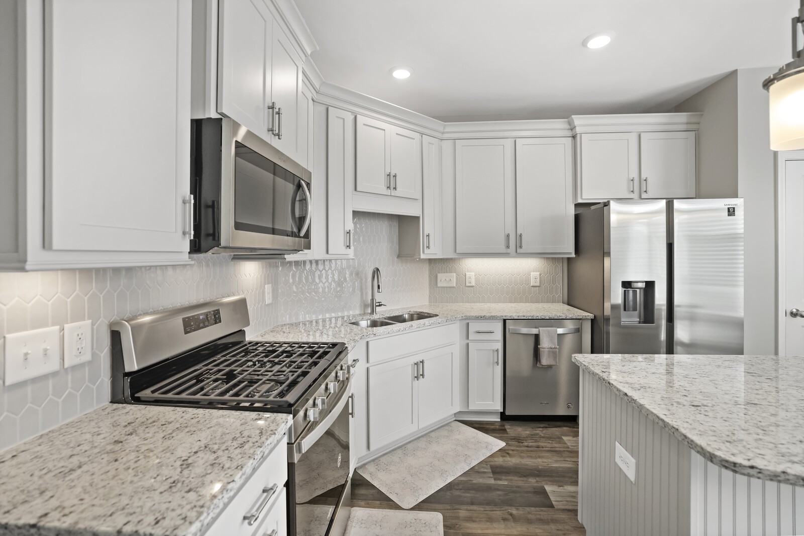 159 Burkitt Commons Ave