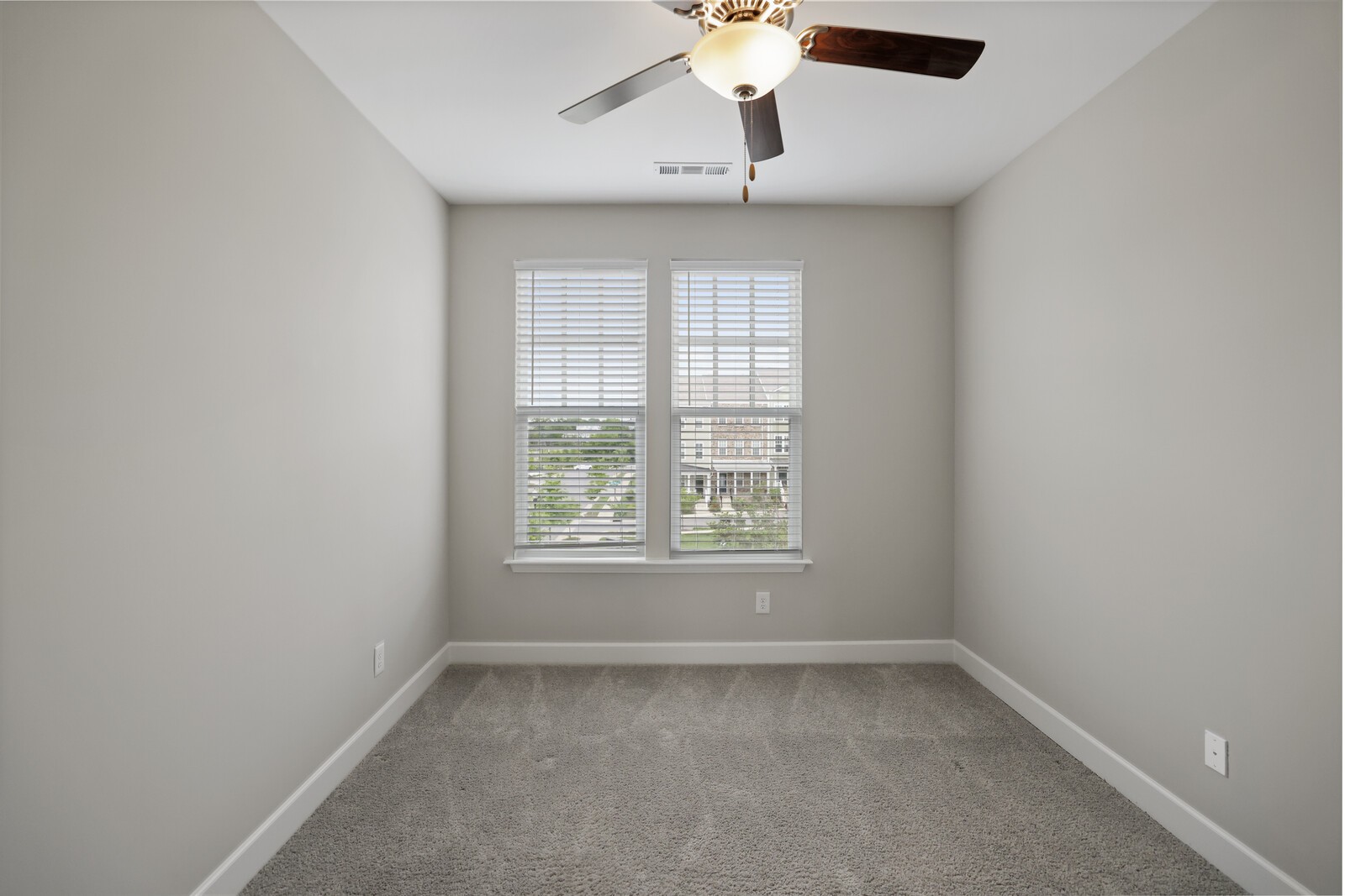159 Burkitt Commons Ave