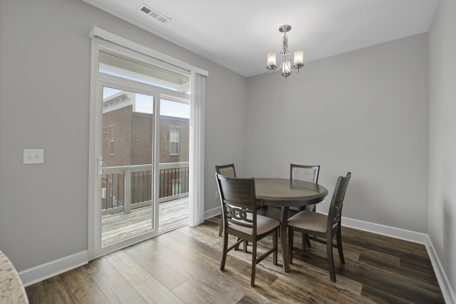 159 Burkitt Commons Ave