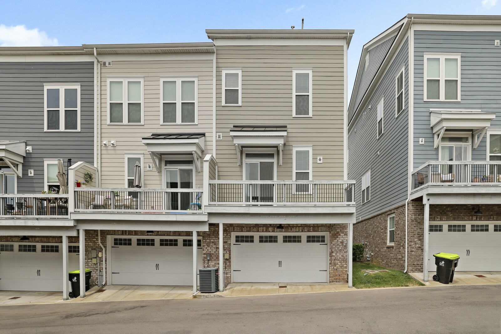 159 Burkitt Commons Ave