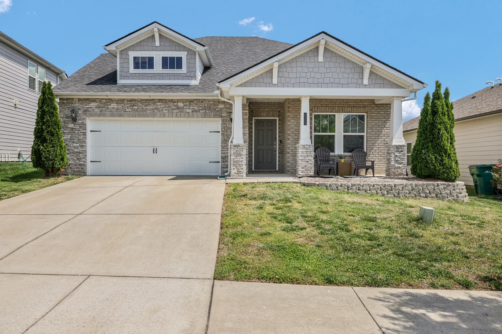 2453 Prairie Hill Dr