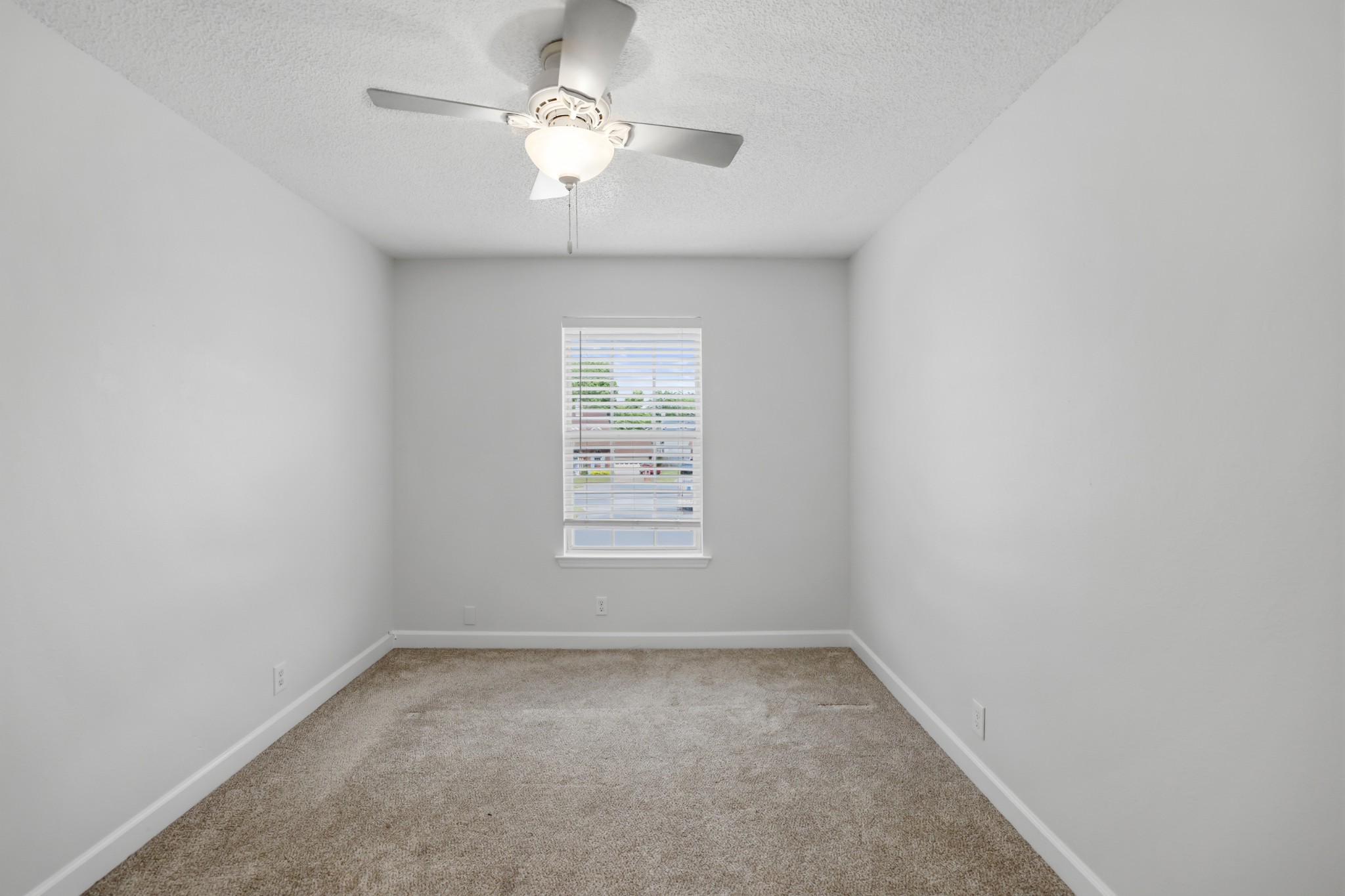 785 Jaywood Dr
