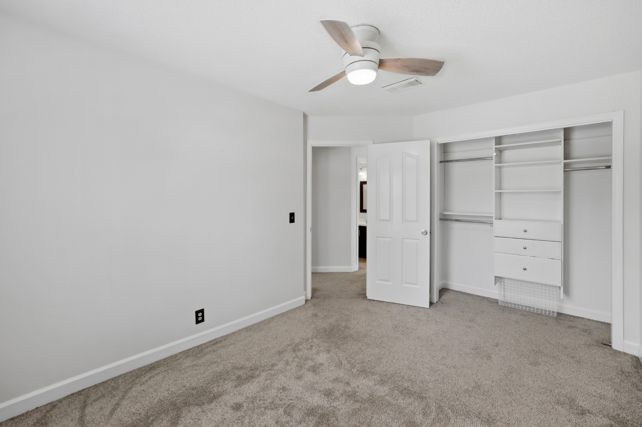 785 Jaywood Dr