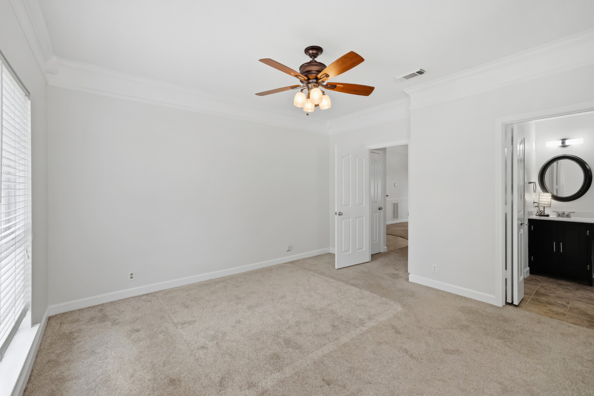 785 Jaywood Dr