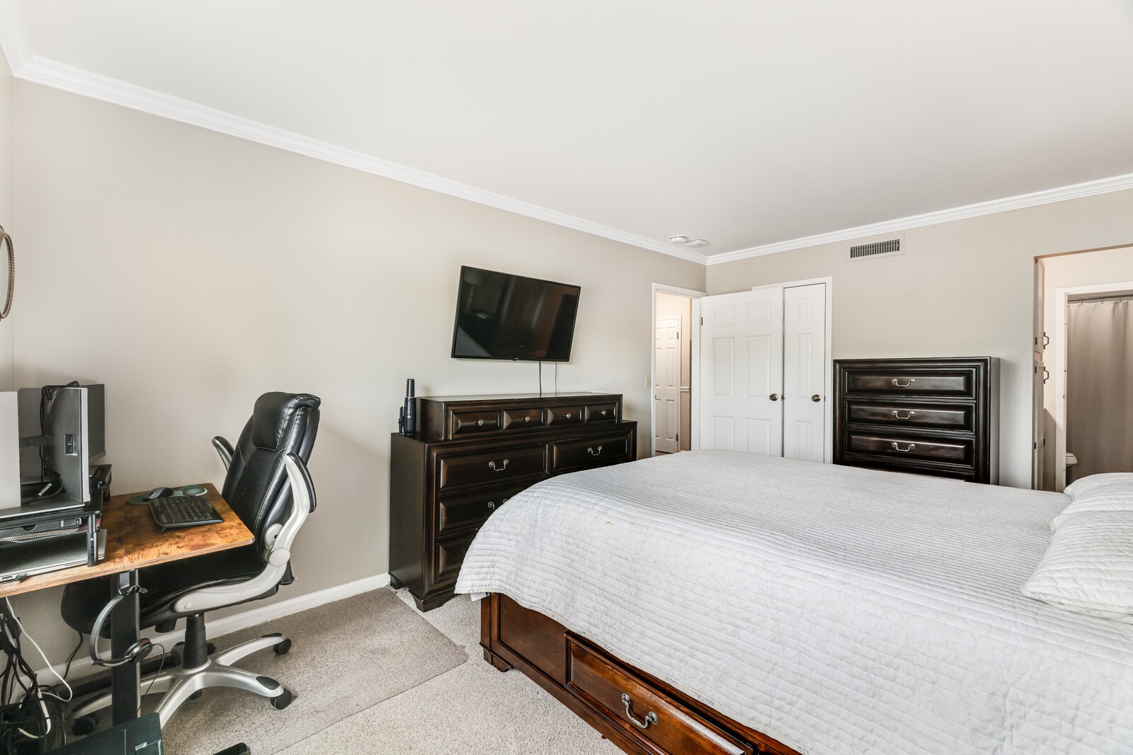 200 Sanders Ferry Rd Unit: 2210