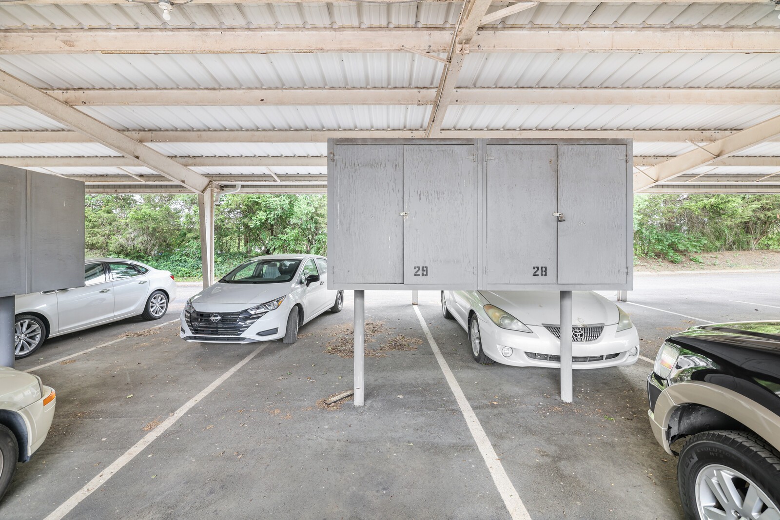 200 Sanders Ferry Rd Unit: 2210